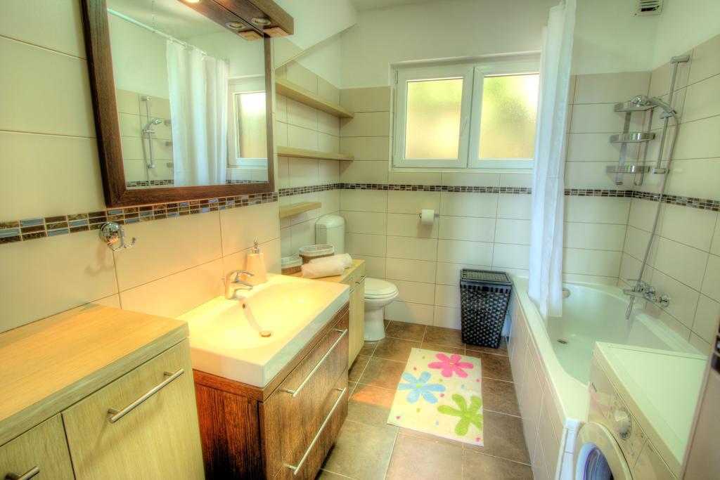 Apartman Lena Opatija Exterior foto