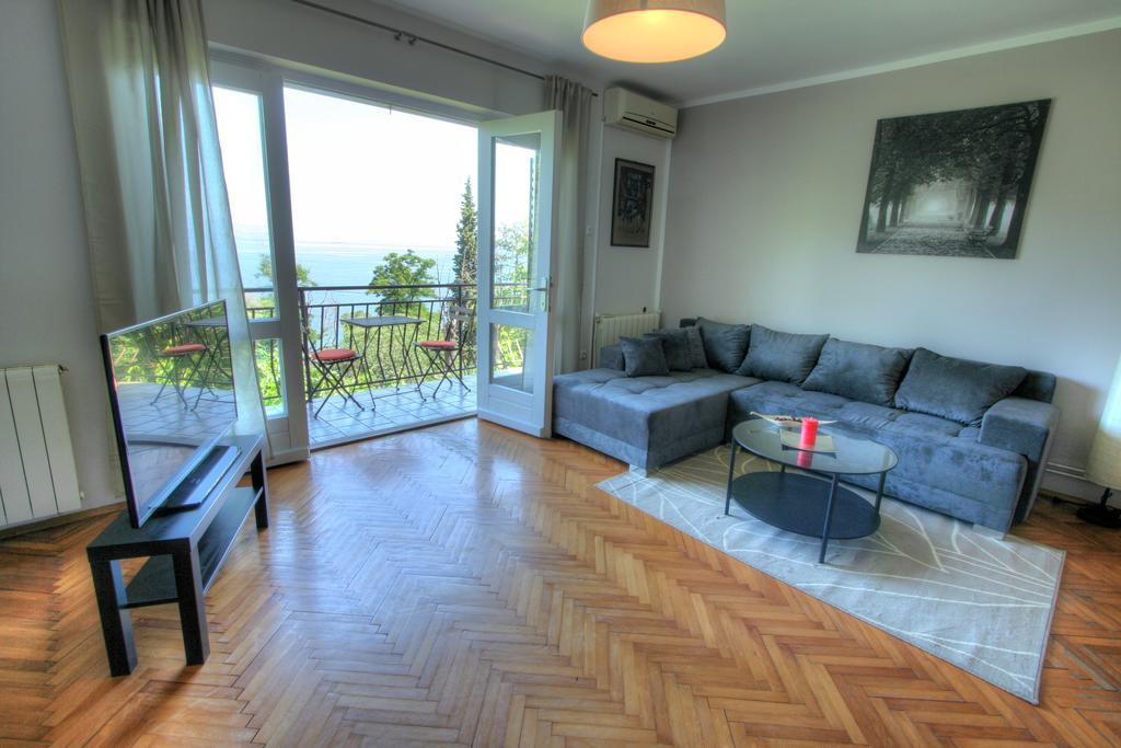 Apartman Lena Opatija Exterior foto