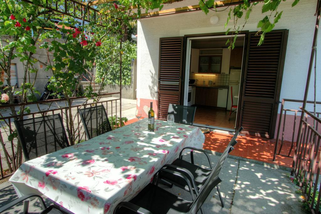 Apartman Lena Opatija Exterior foto